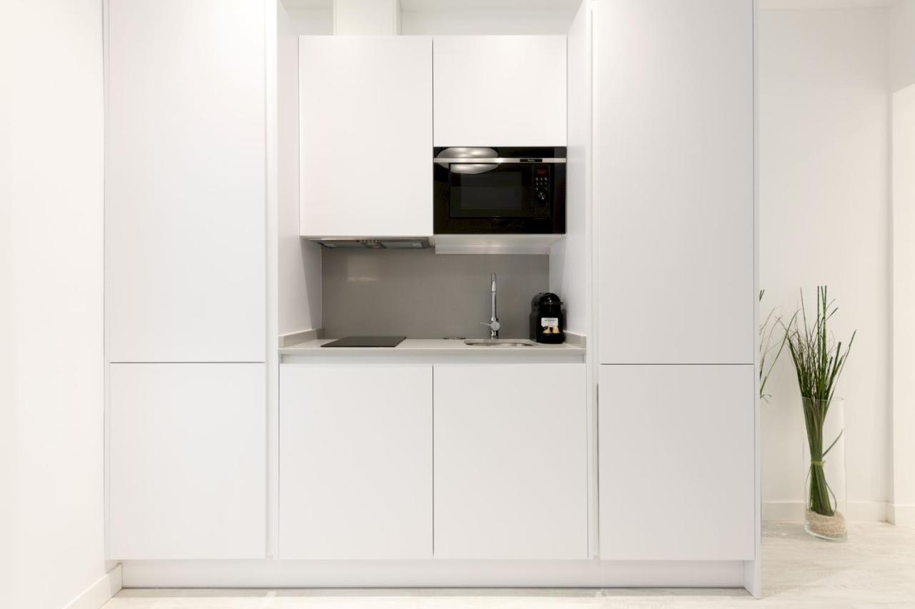 1 Bedroom 1 Bathroom- Lavapies- Minty Stay- Ave Maria مدريد المظهر الخارجي الصورة